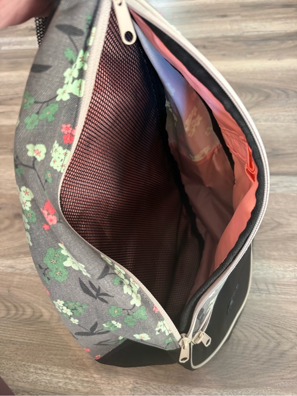 Kavu Gray Floral and Black Paxton Pack - Picture 3 of 4